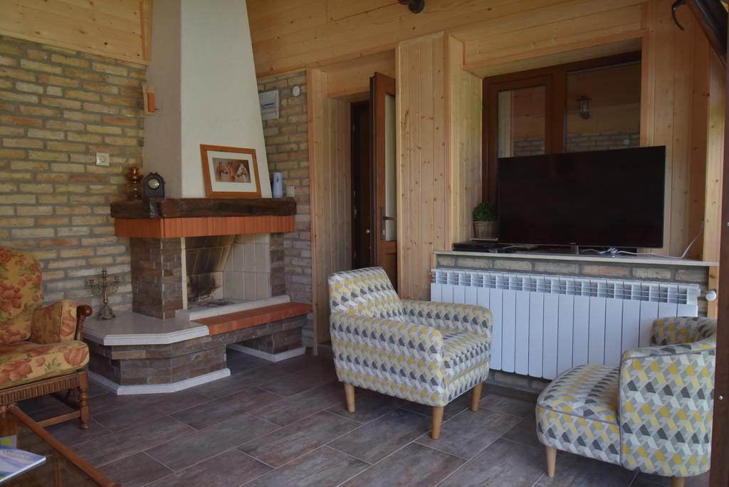 Guest House Zlateya Madara Eksteriør billede