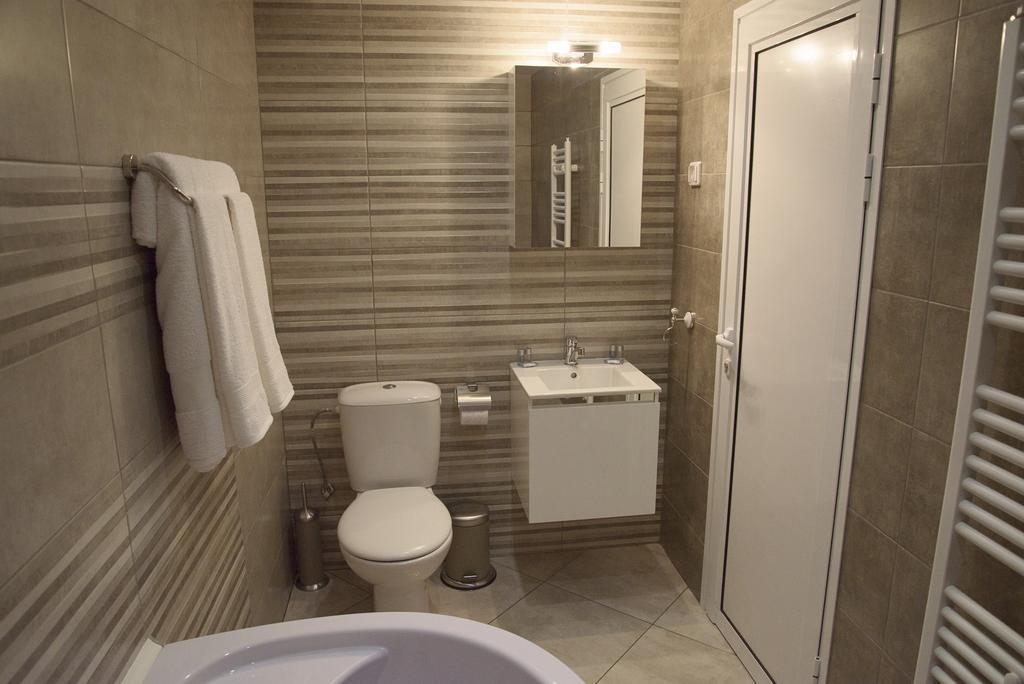 Guest House Zlateya Madara Eksteriør billede